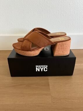 NEW Madden NYC Cork Platform Block Heel Brown Shoes Women's 9